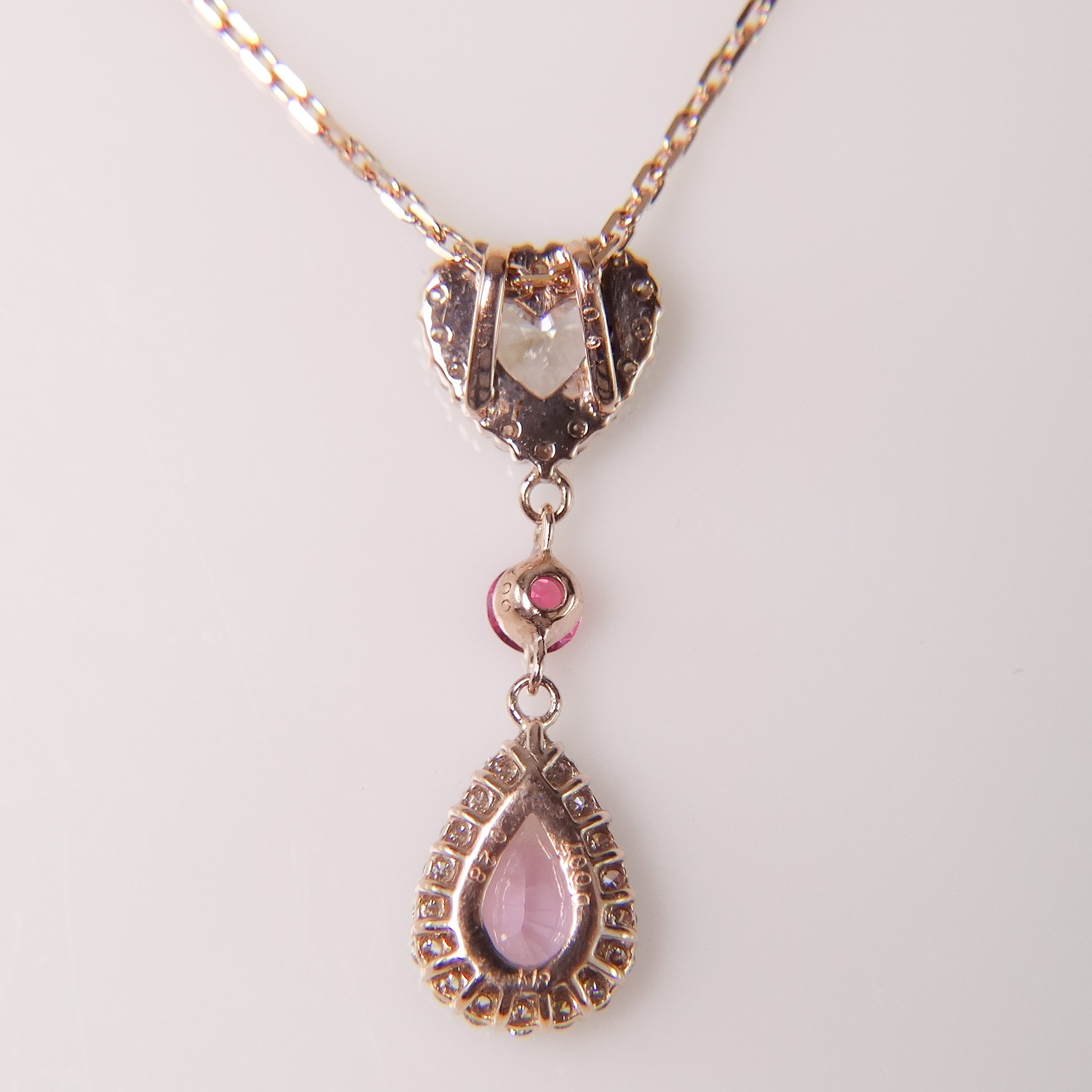恋するピンク　ダイアモンドとピンクタンザナイトのペンダント